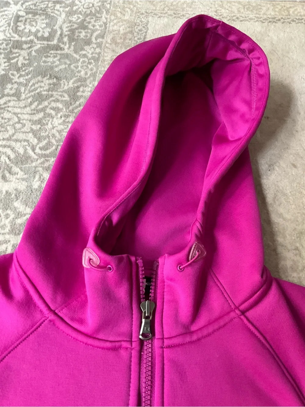 Under Armour Bright Fuchsia Full-Zip Hoodie Cold Gear - Picture 3 of 5